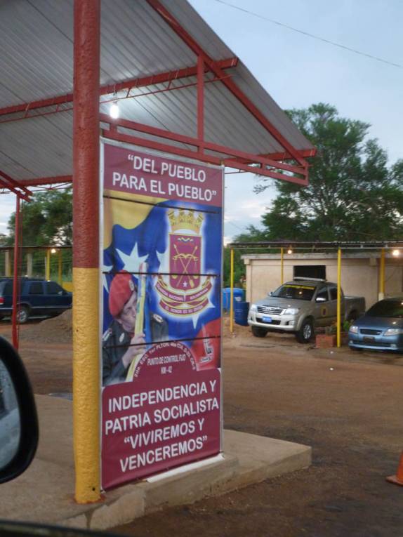 Muita propaganda do socialismo bolivariano nas ruas da Venezuela